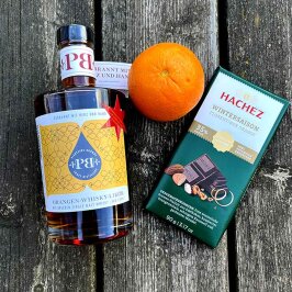 Xmas gift box orange